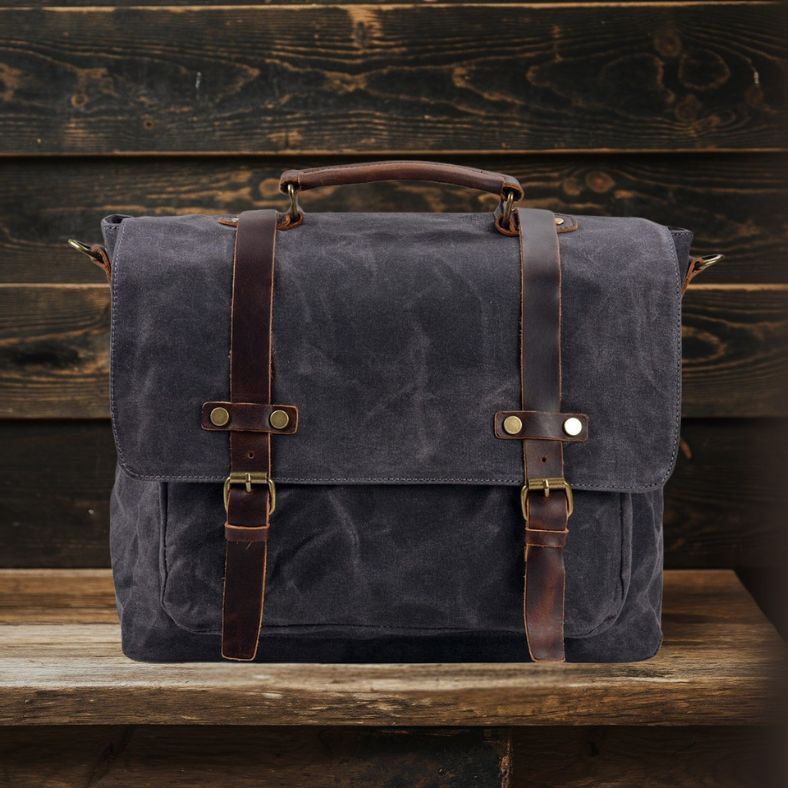 Canvas and Leather Messenger Bag | BRUGES