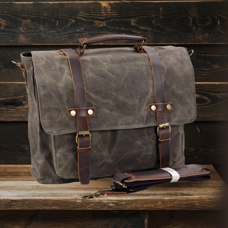 Canvas and Leather Messenger Bag | BRUGES