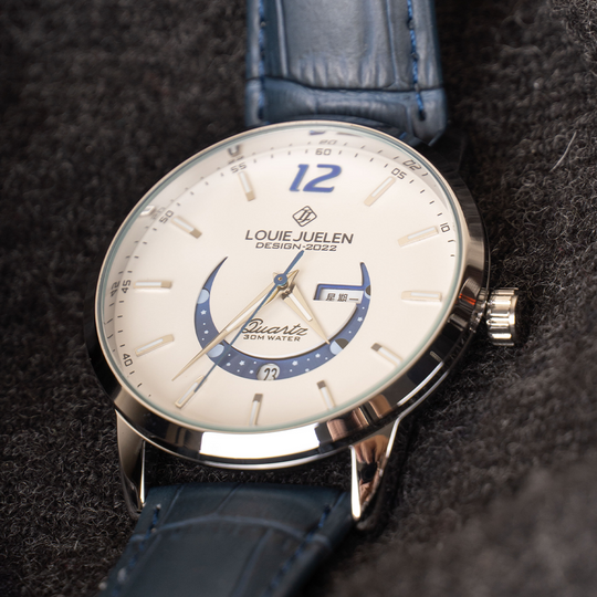 Elegant Moonphase Watch with Luminous Weekday Calendar