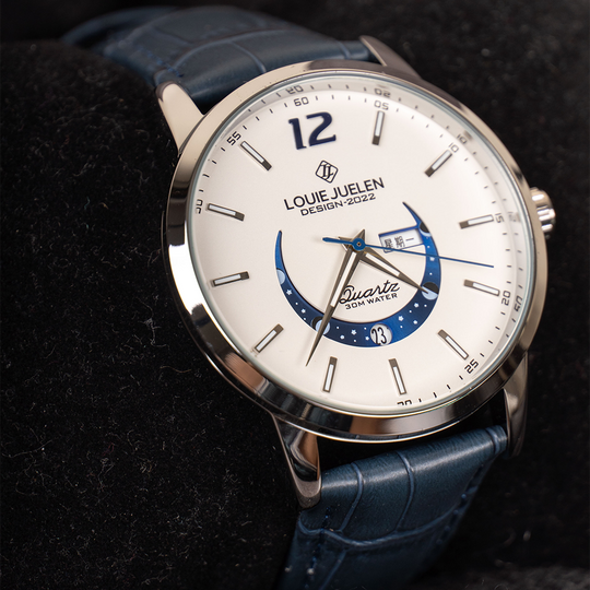 Elegant Moonphase Watch with Luminous Weekday Calendar