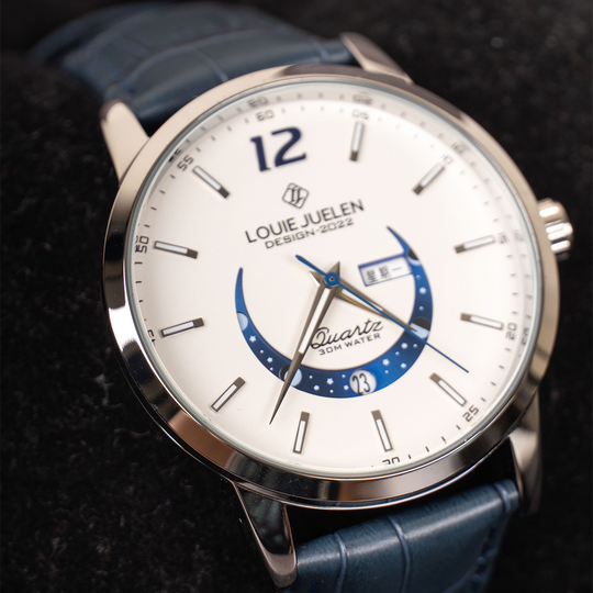 Elegant Moonphase Watch with Luminous Weekday Calendar