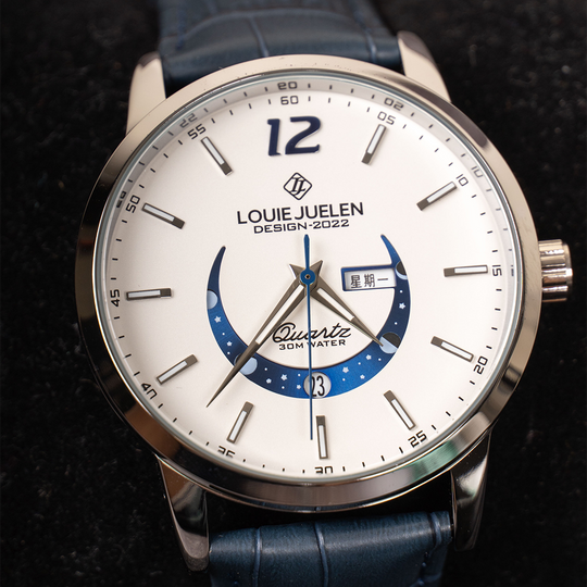 Elegant Moonphase Watch with Luminous Weekday Calendar