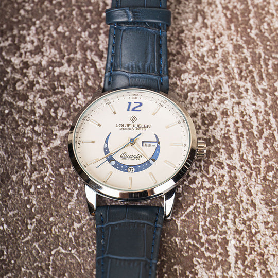 Elegant Moonphase Watch with Luminous Weekday Calendar