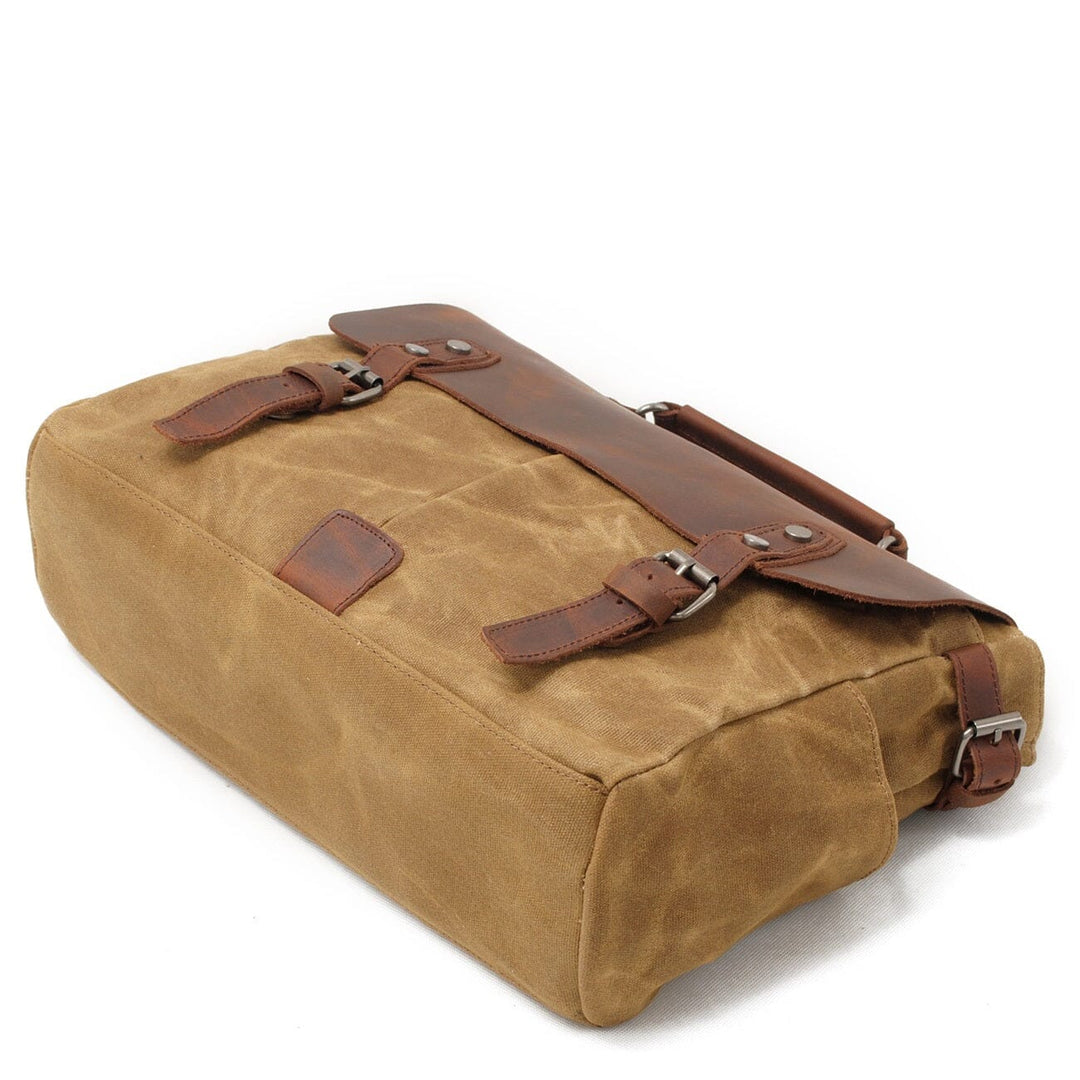 Canvas Crossbody Messenger Bag | PETERSBURG